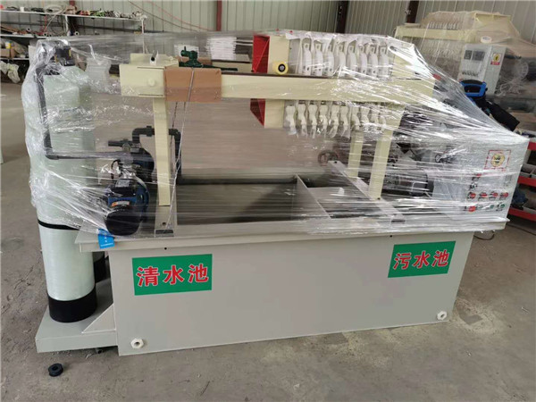 1500型自动拉板压滤机 